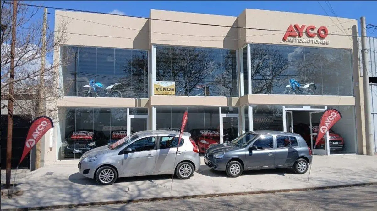 LOCAL COMERCIAL CORAZON DE FUNES 2