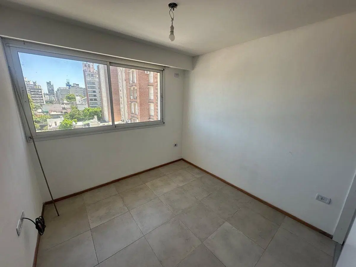 VENTA DEPARTAMENTO CON ASCENSOR ZONA FACULTADES 4