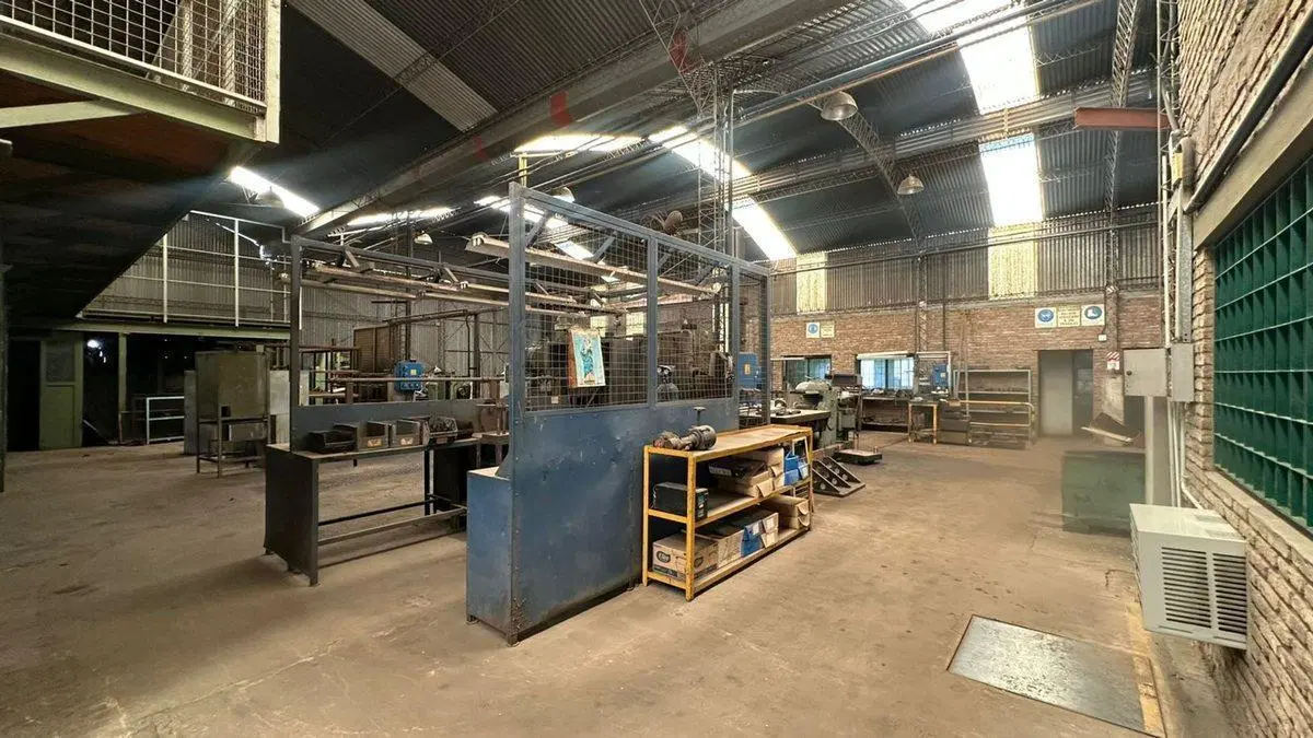VENTA EMPRESA METALURGICA - GALPON - GRUA - GAS 8