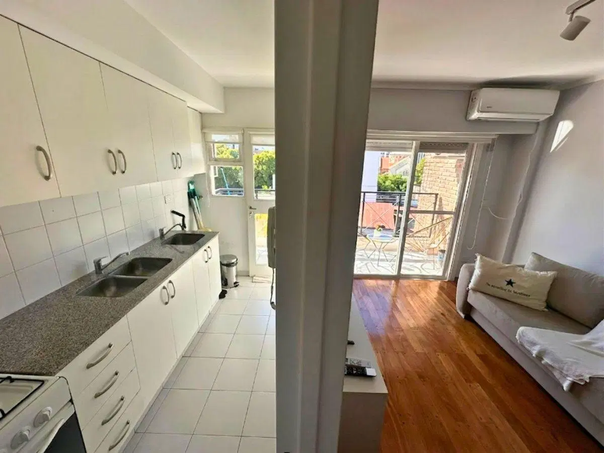 VENTA DEPARTAMENTO 1 DORMITORIO BALCON, PILETA 5