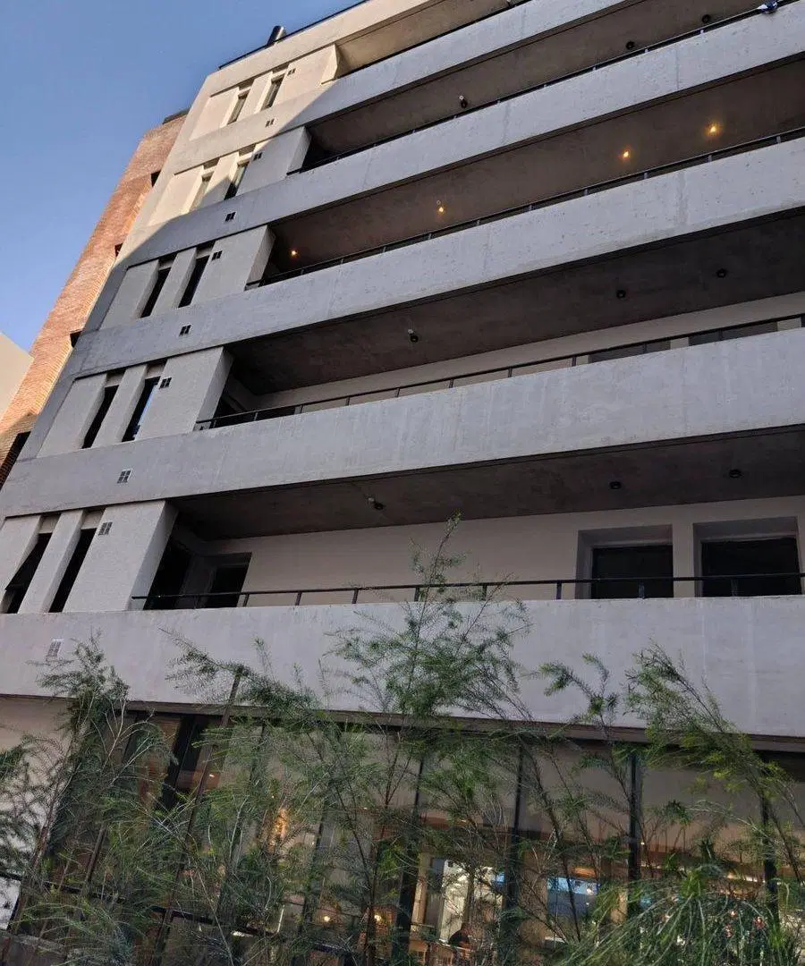 LOFT CON PATIO EN PICHINCHA APTO PROFESIONAL 2