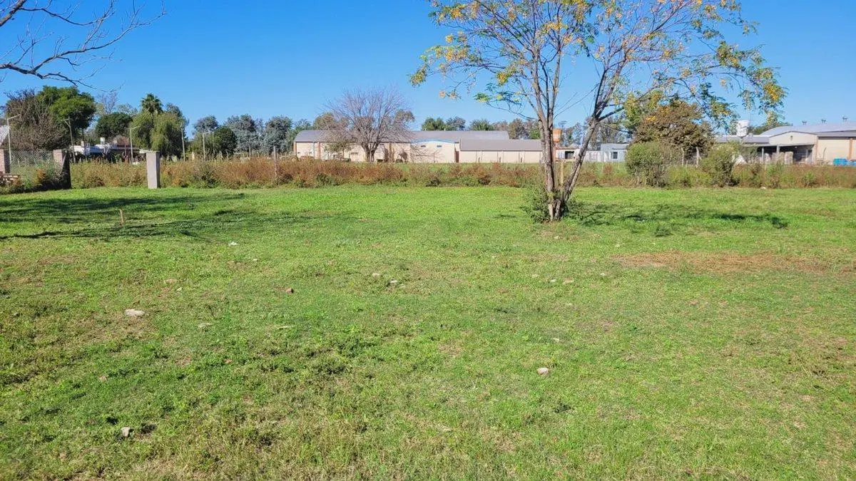 Venta Lote en Oliveros Sup 341m2 - Lote A. 2