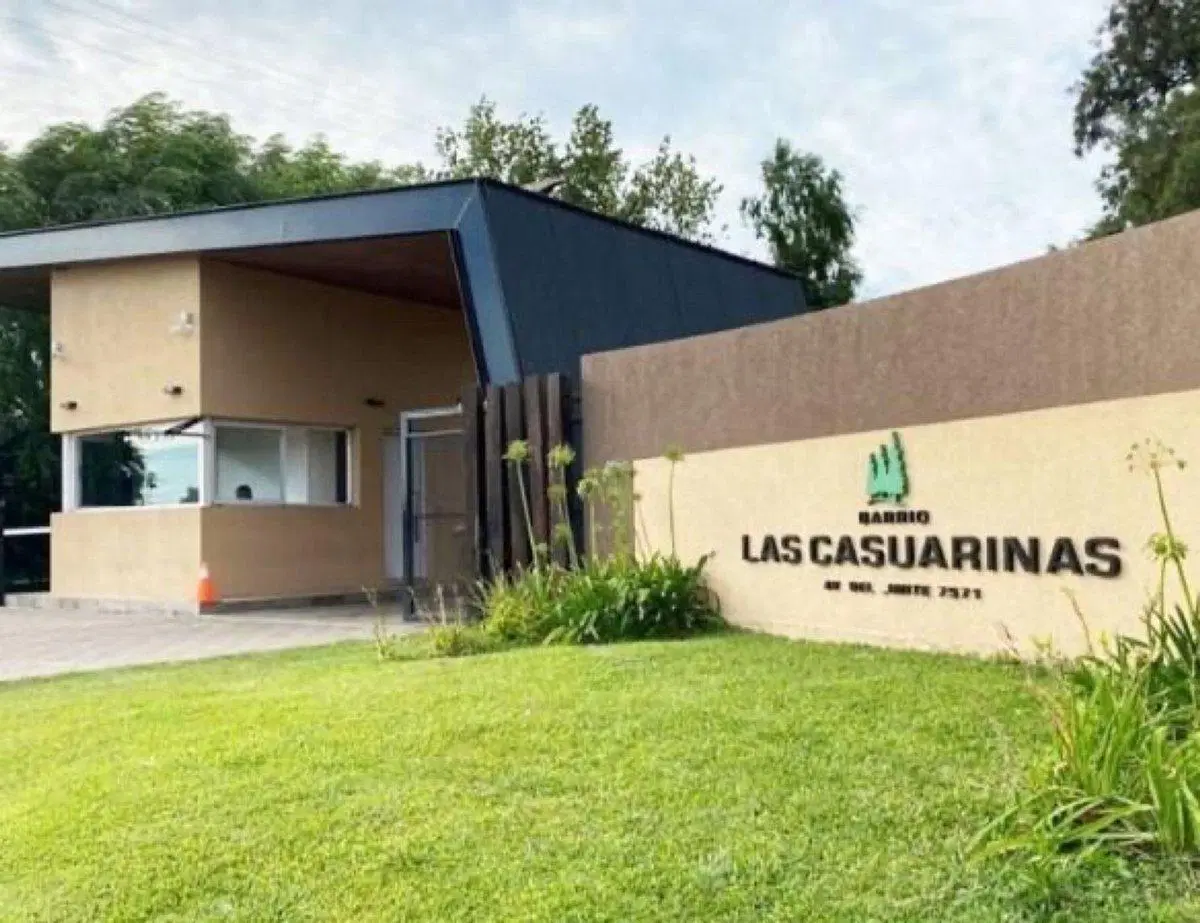Lote en Barrio cerrado "Las Casuarinas" 3