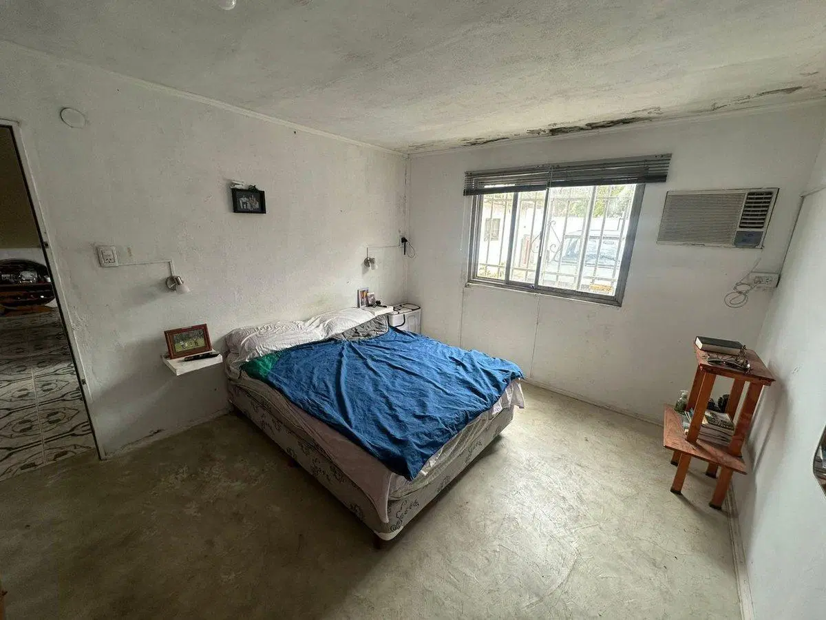 VENTA CASA SAN LORENZO - LOCAL AL FRENTE Y PATIO. 2