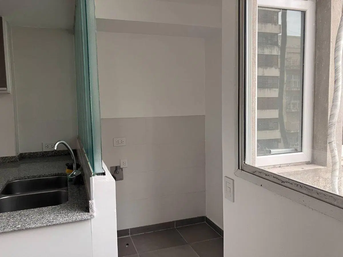 VENTA DEPARTAMENTO 2 DORMITORIOS - CENTRO 4