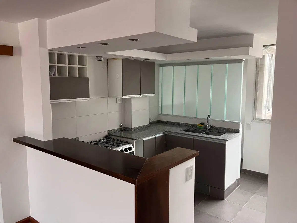 VENTA DEPARTAMENTO 2 DORMITORIOS - CENTRO 5