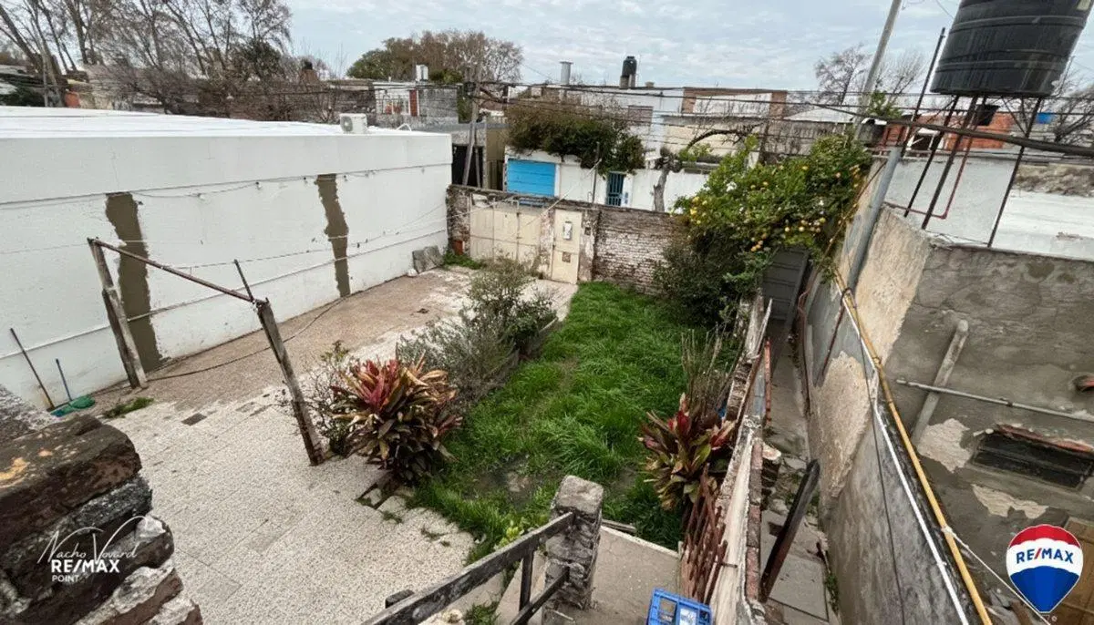 OPORTUNIDAD VENTA 3 DORMI A REFACCIONAR 4