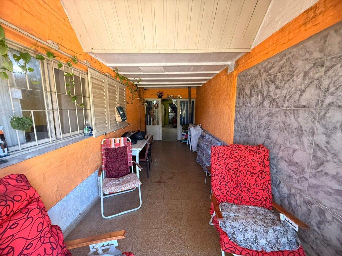 Foto de Venta casa en Baigorria dos dormitorios y Jardín, imagen 1