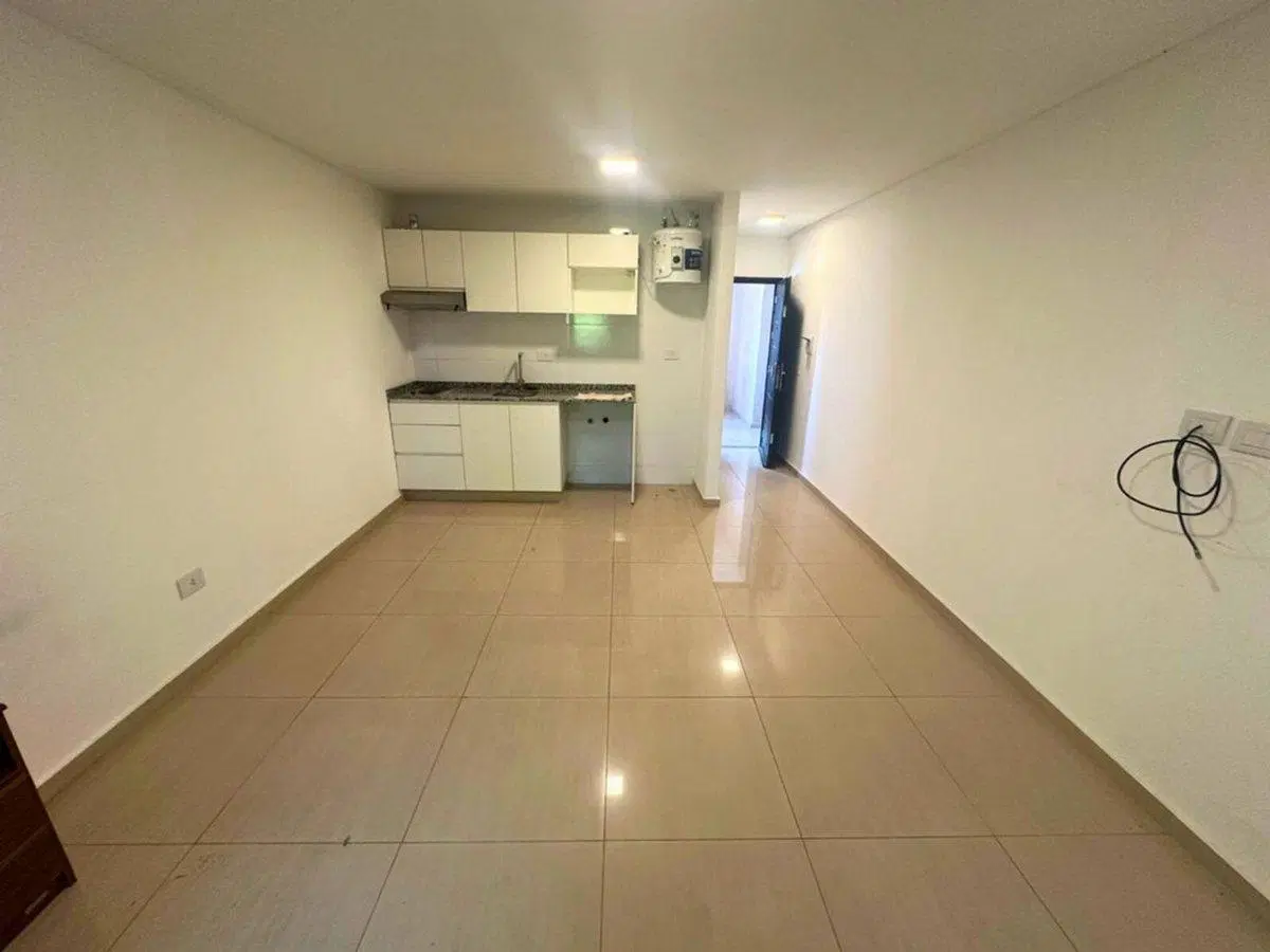 ALQUILER MONOAMBIENTE ECHESORTU CON BALCON 8
