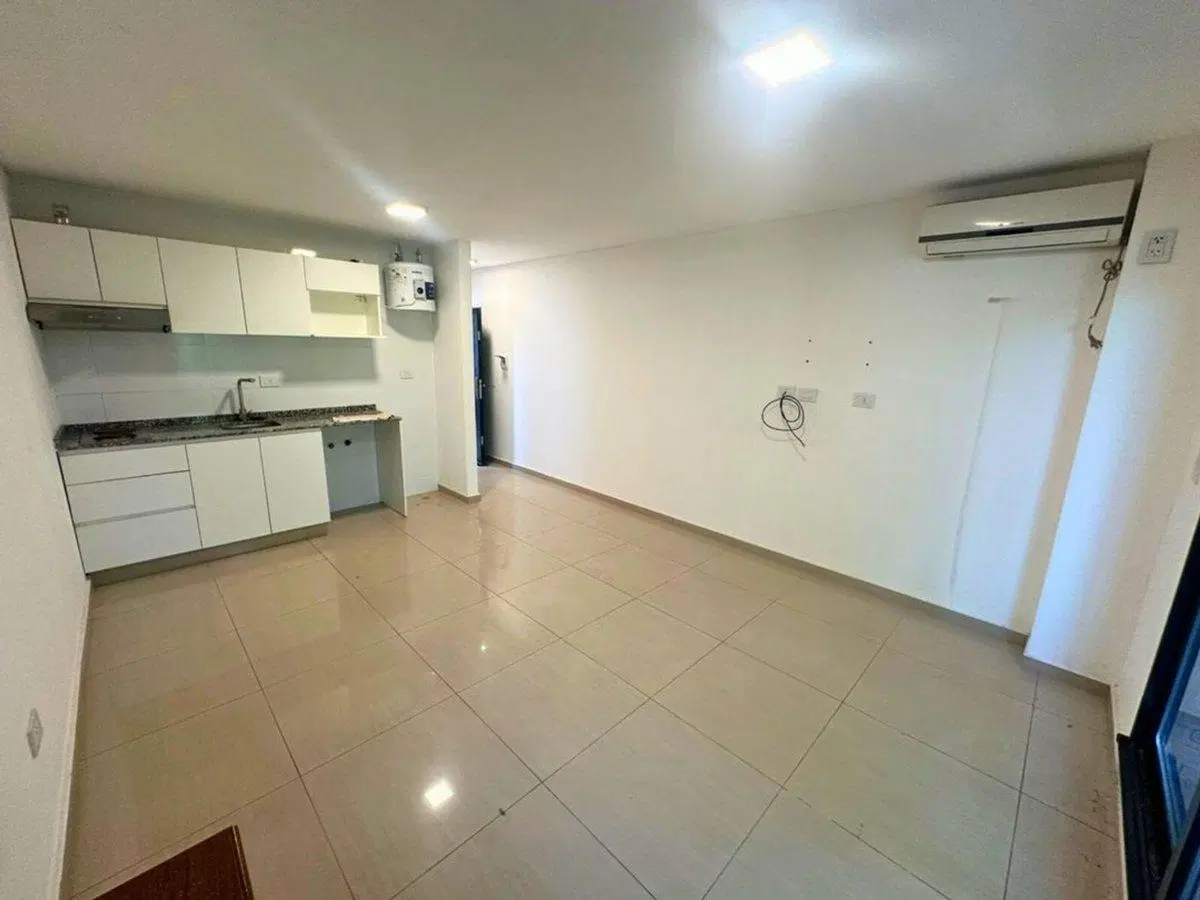 ALQUILER MONOAMBIENTE ECHESORTU CON BALCON 4