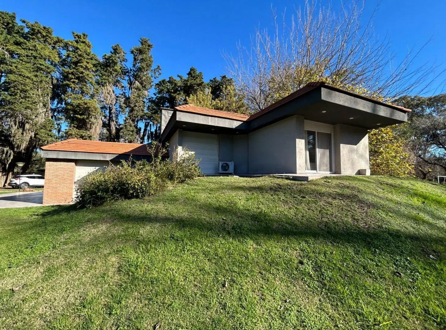VENTA QUINTA ROLDAN SOBRE RUTA 9, QUINCHO Y PILETA 3
