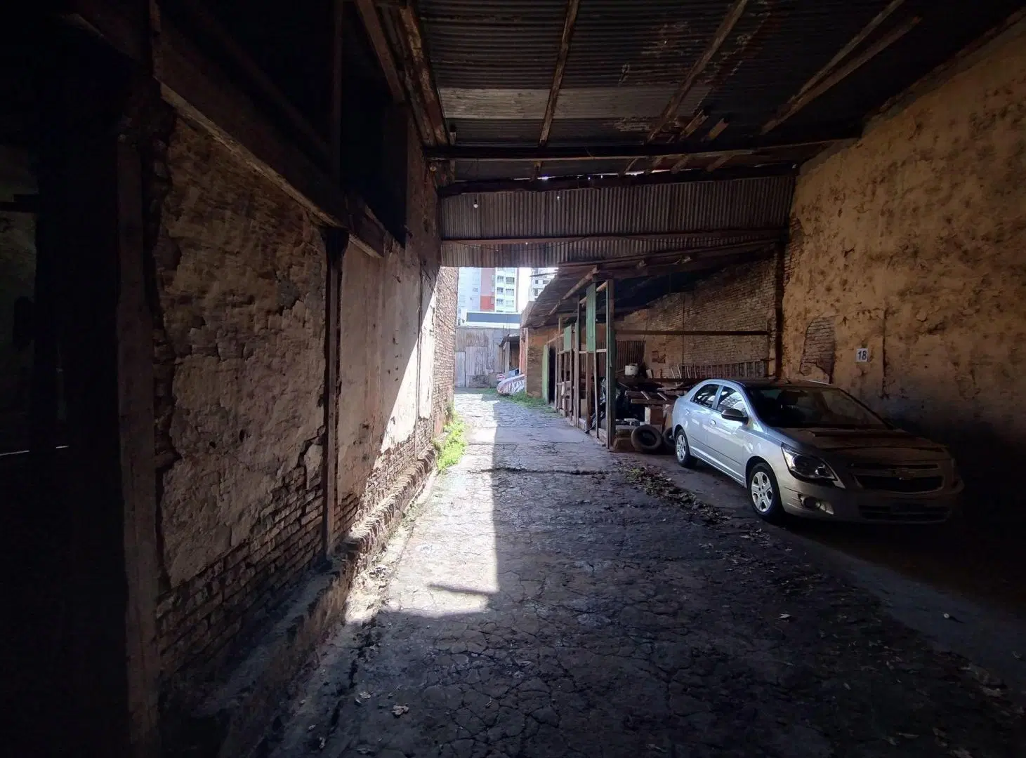 TERRENO EN VENTA DE 1080 M2 EN BARRIO LOURDES 2