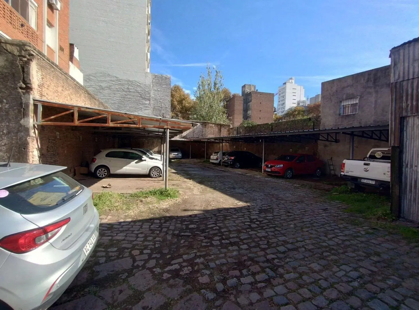 TERRENO EN VENTA DE 1080 M2 EN BARRIO LOURDES 3