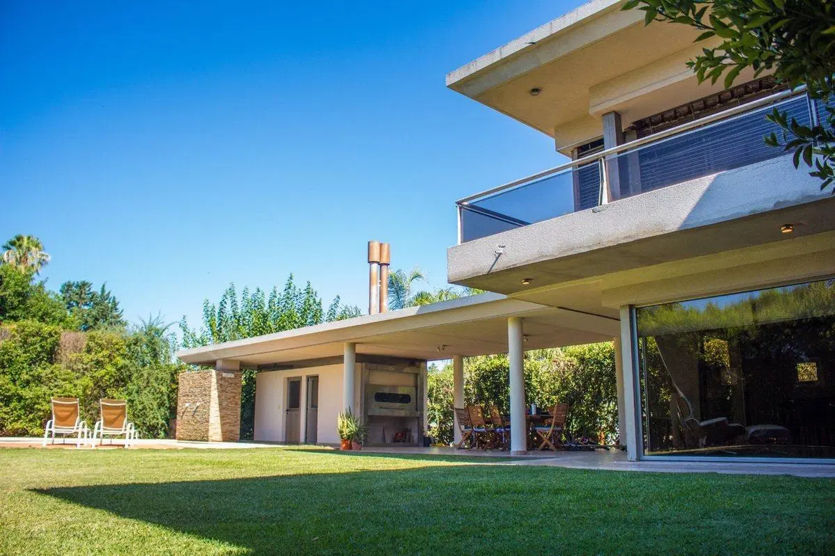 CASA 4 DORMITORIOS - BARRIO CERRADO SAN MARINO 3