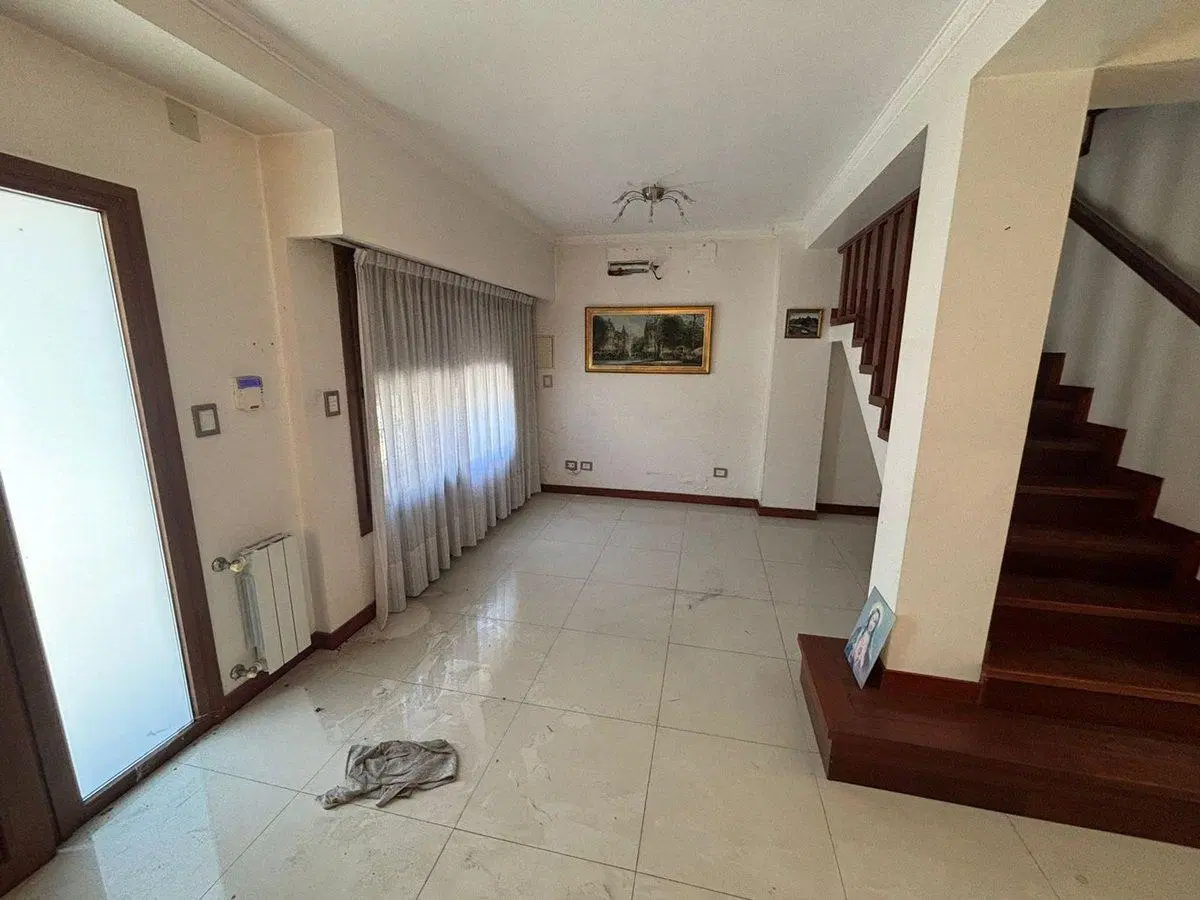 VENTA HERMOSA CASA EN ARROYITO 3 DORMITORIOS 8