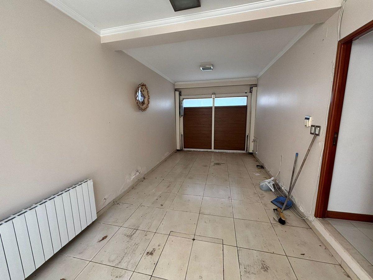 Foto de VENTA HERMOSA CASA EN ARROYITO 3 DORMITORIOS, imagen 3