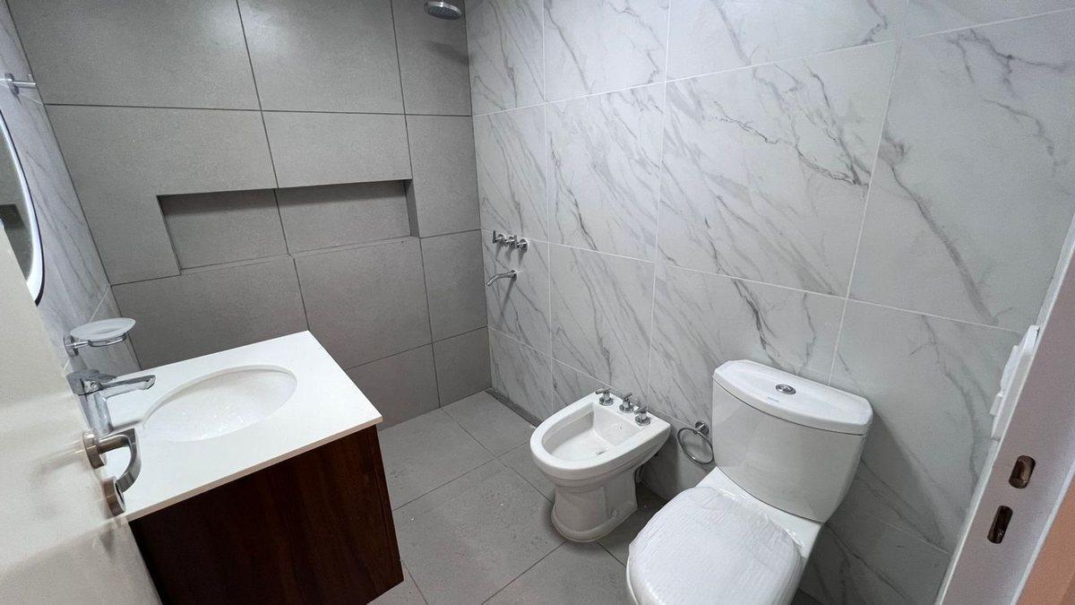 Foto de VENTA CASA DE 2 DORMITORIOS A ESTRENAR AZCUENAGA, imagen 4