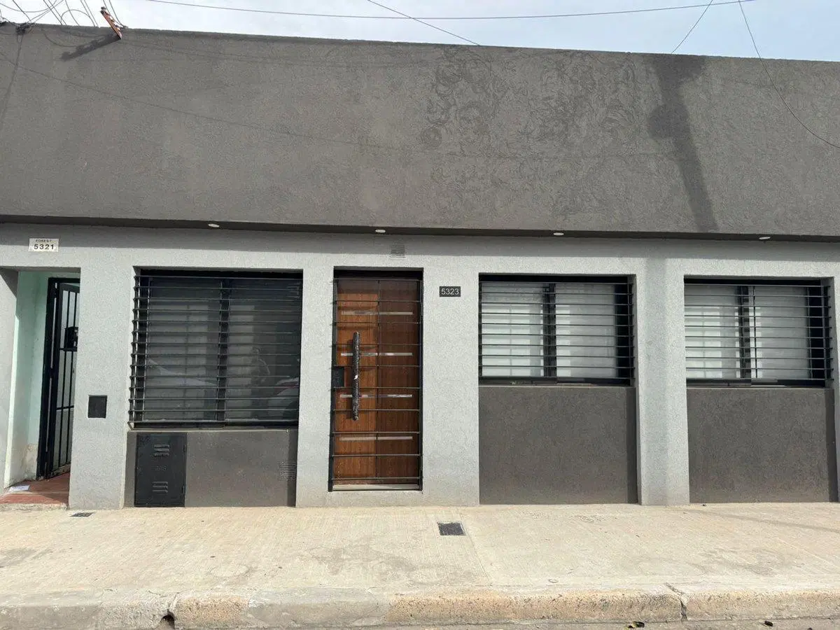 VENTA CASA DE 2 DORMITORIOS A ESTRENAR AZCUENAGA 2
