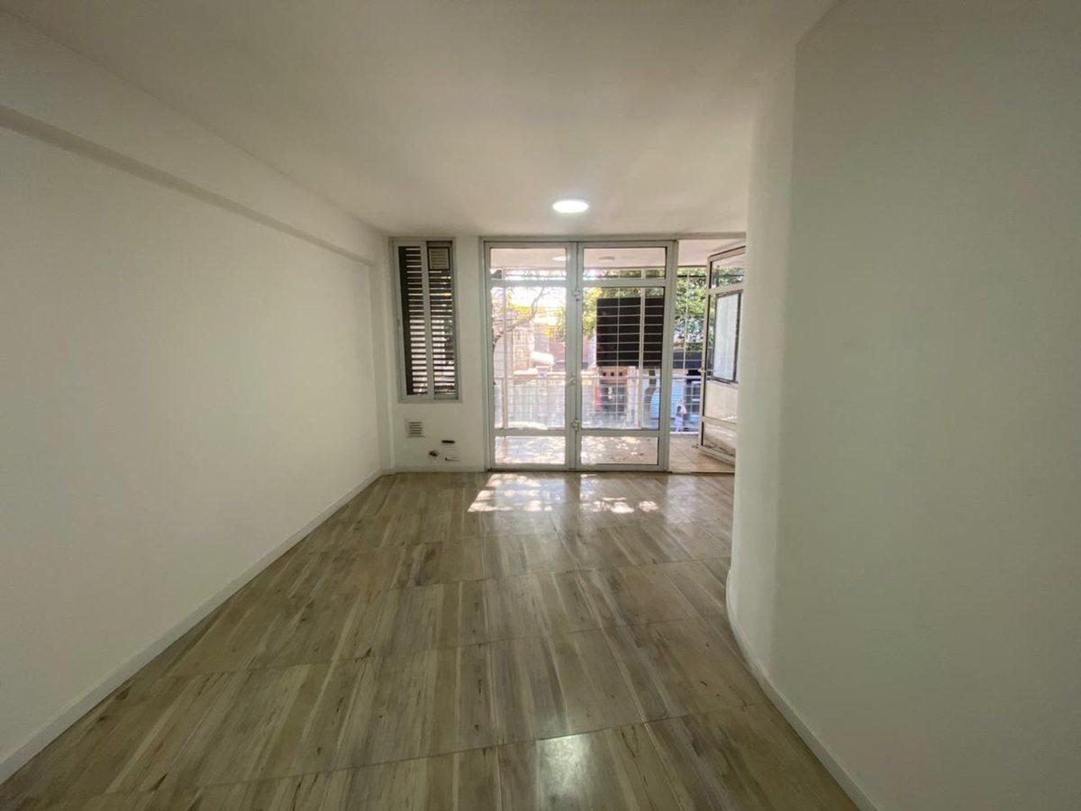 Foto de VENTA DEPTO 1 DORMITORIO DOBLE BALCÓN LOURDES, imagen 5