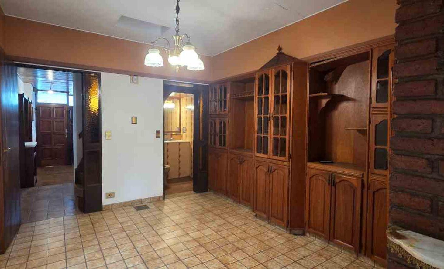 Foto de VENTA CASA BARRIO PARQUE - 7 AMBIENTES, imagen 4