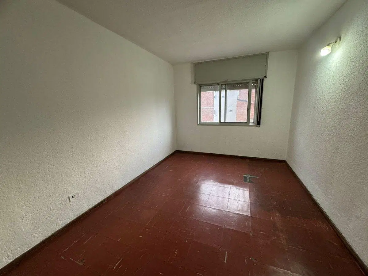 VENTA DEPTO. 3 DORM BALCON AL FRENTE REP. LA SEXTA 8