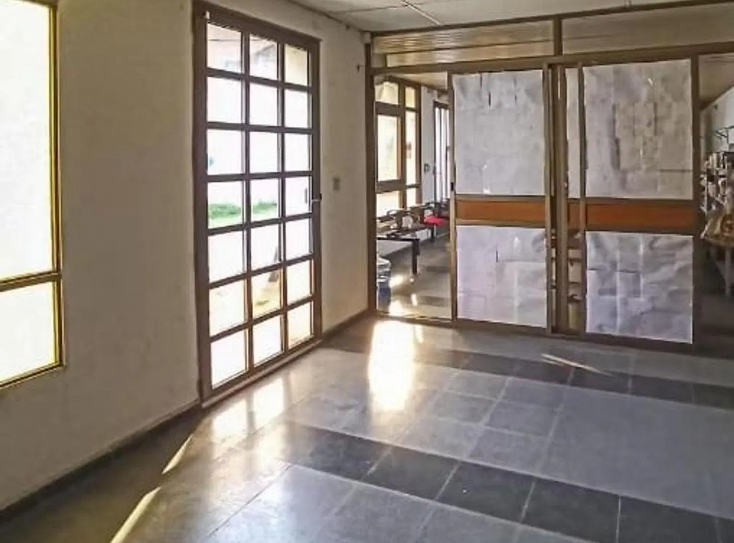 Venta Galpon Bv Oroño y Amenabar 5