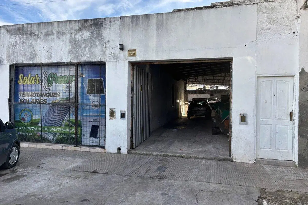 Venta Local + Estacionamiento-Cochera 12 autos VGG 5