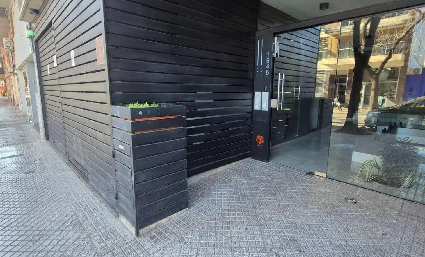 Venta Amplio Departamento de un dormitorio Cochera 4