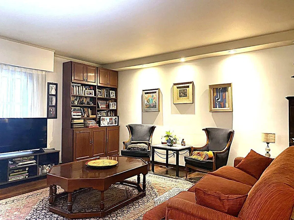 Casa c/Jardín y Pileta en B°Martin 5