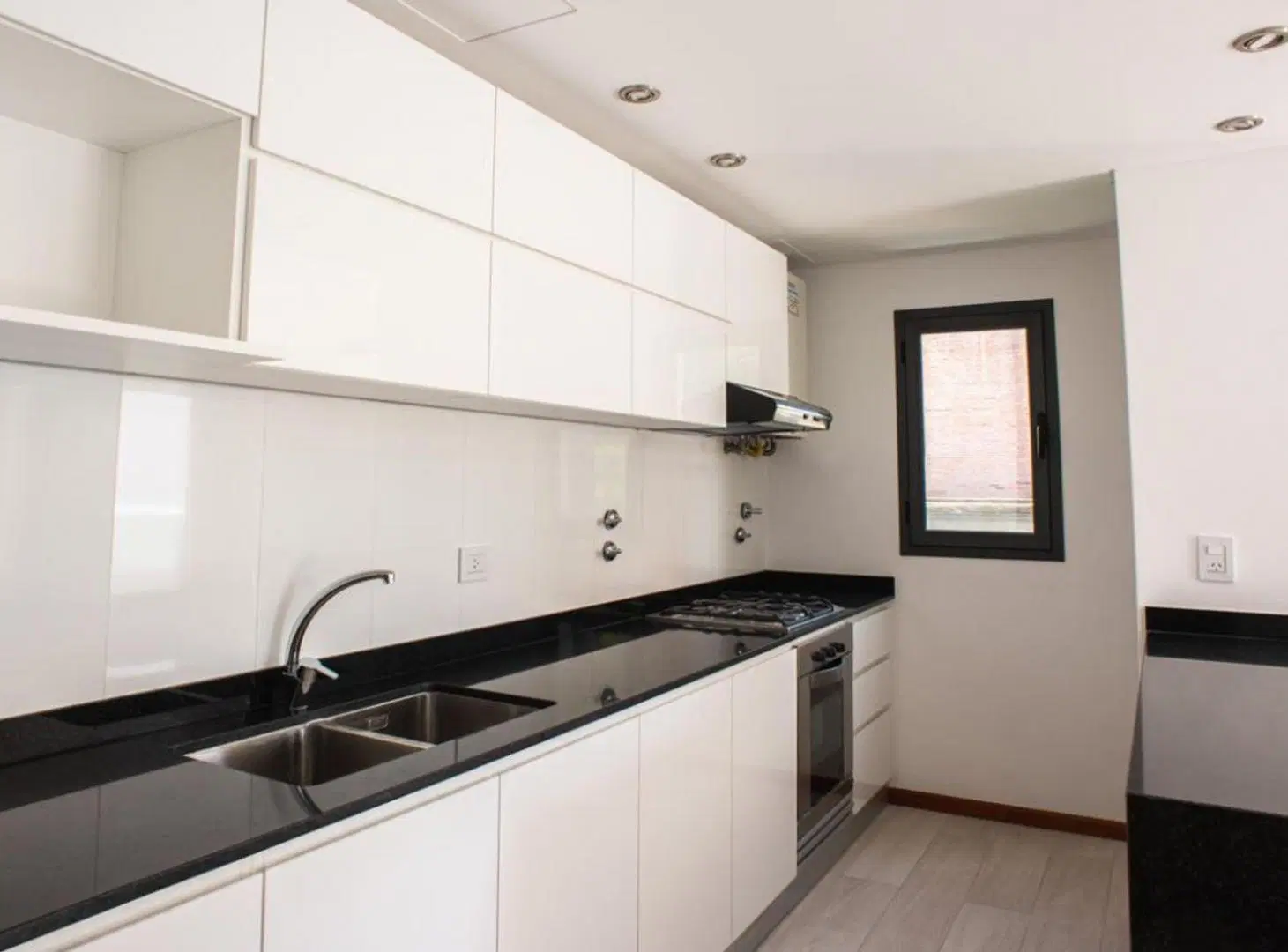 SE VENDE DEPARTAMENTO 2 DORMITORIOS PREMIUM 8