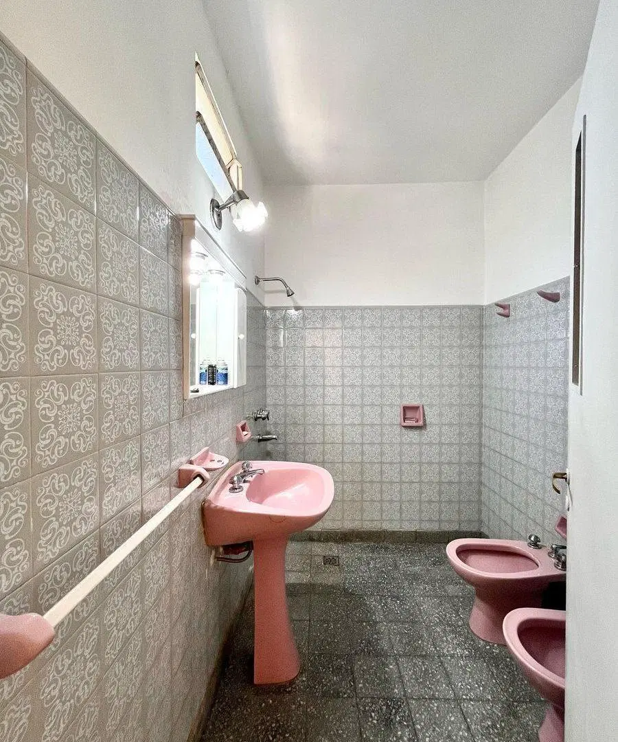 VENTA CASA 3 DORMITORIOS CON COCHERA Y PATIO 5