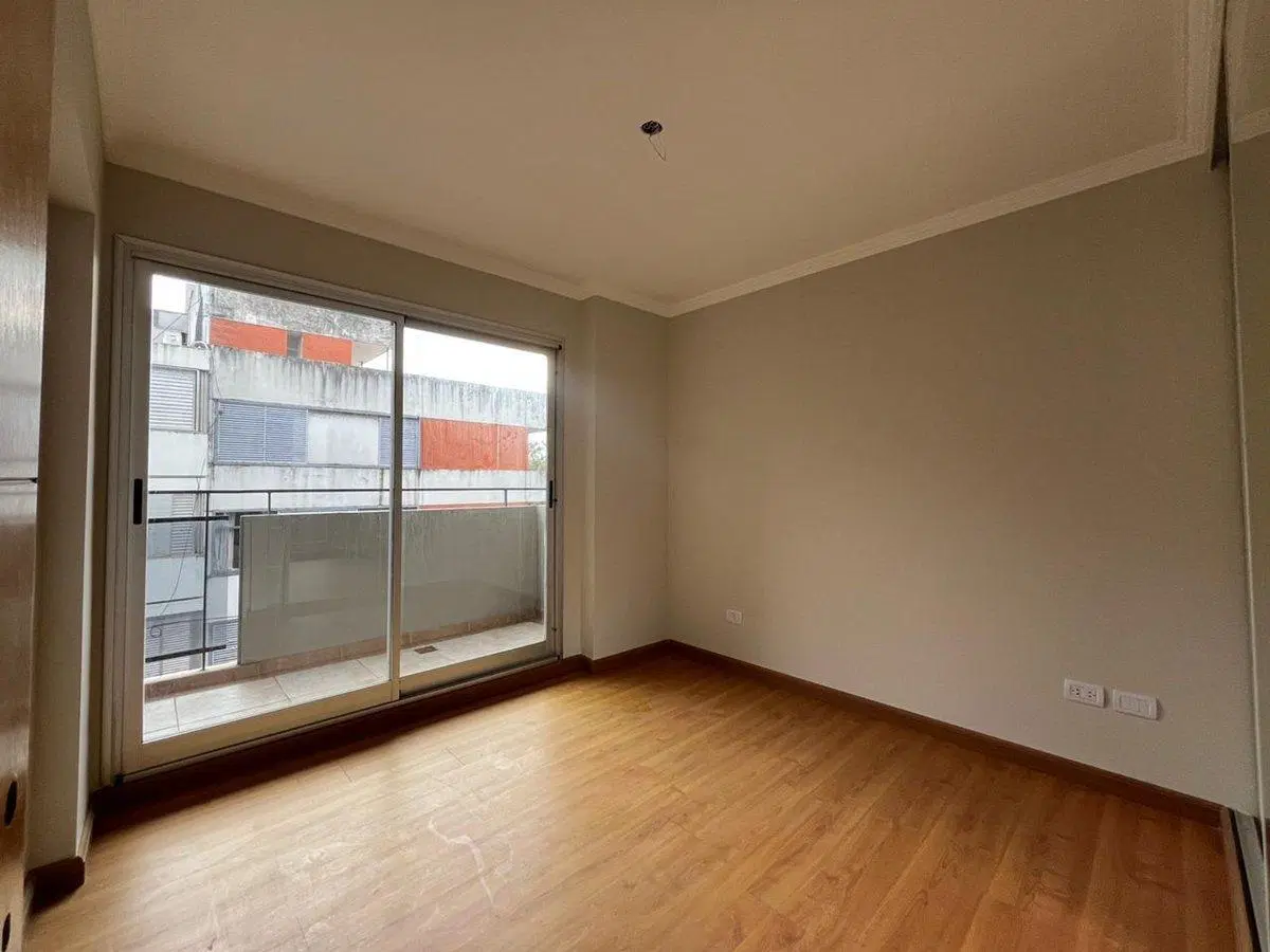 VENTA 1 DORMITORIO FRENTE AL PARQUE URQUIZA 4