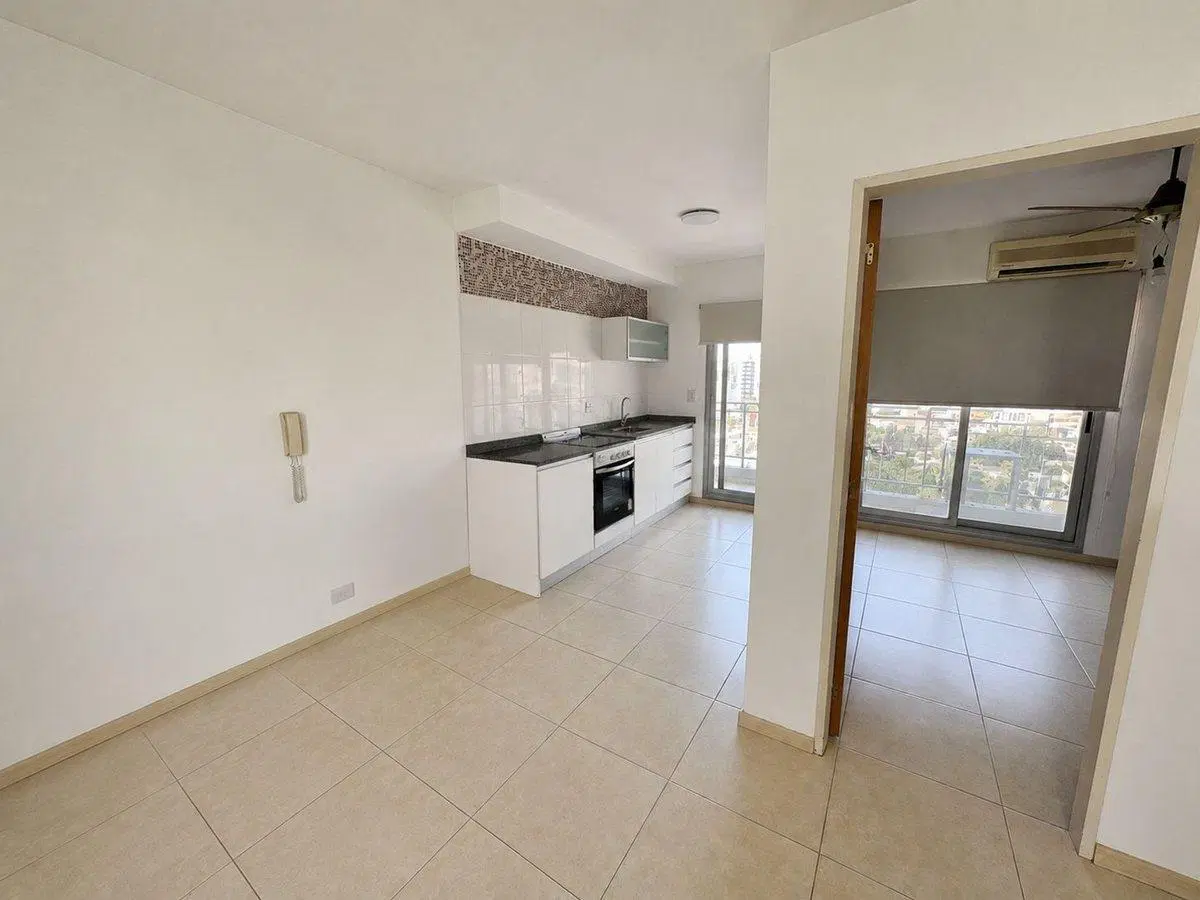VENTA DEPARTAMENTO 1 DORMITORIO BARRIO LOURDES 4