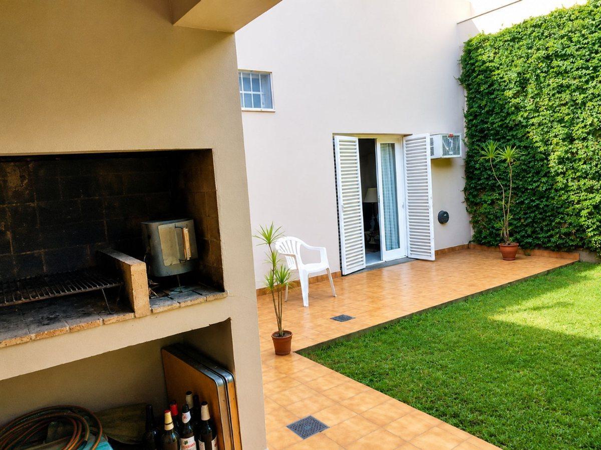 Foto de Venta casa 4 dormitorios con jardin y parrilla, imagen 1