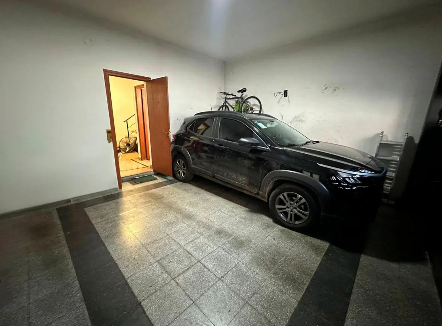 VENTA CASA 3 DORMITORIOS -COCHERA- QUINCHO. CENTRO 2