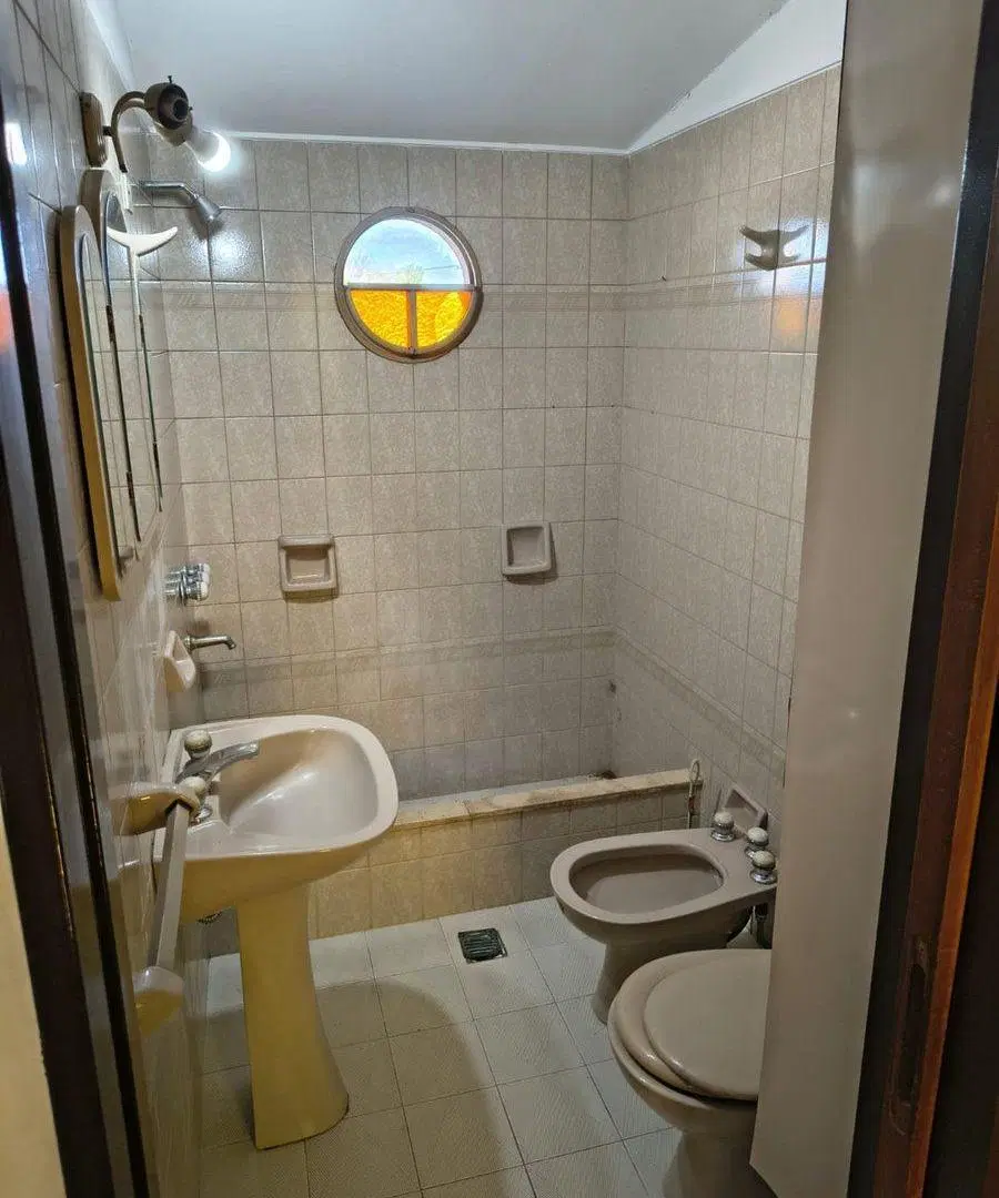 Casa 2 dormitorios con cochera barrio belgrano 8