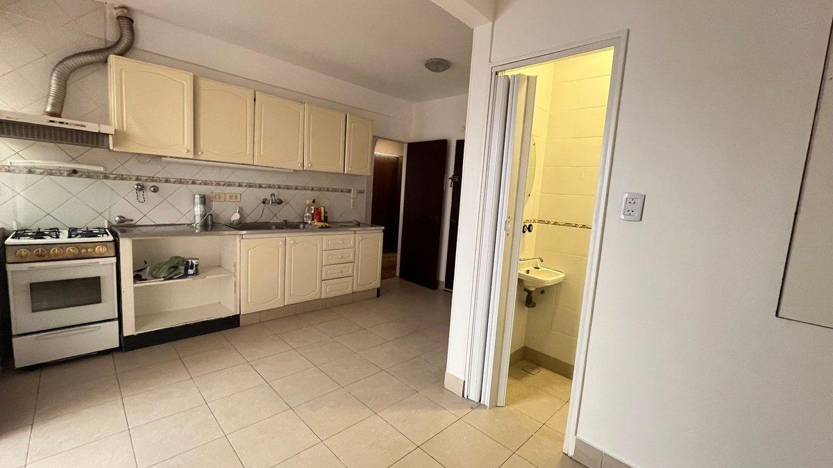 Foto de Dpto de 2 dorm. +comodín con quincho y parrilla, imagen 2