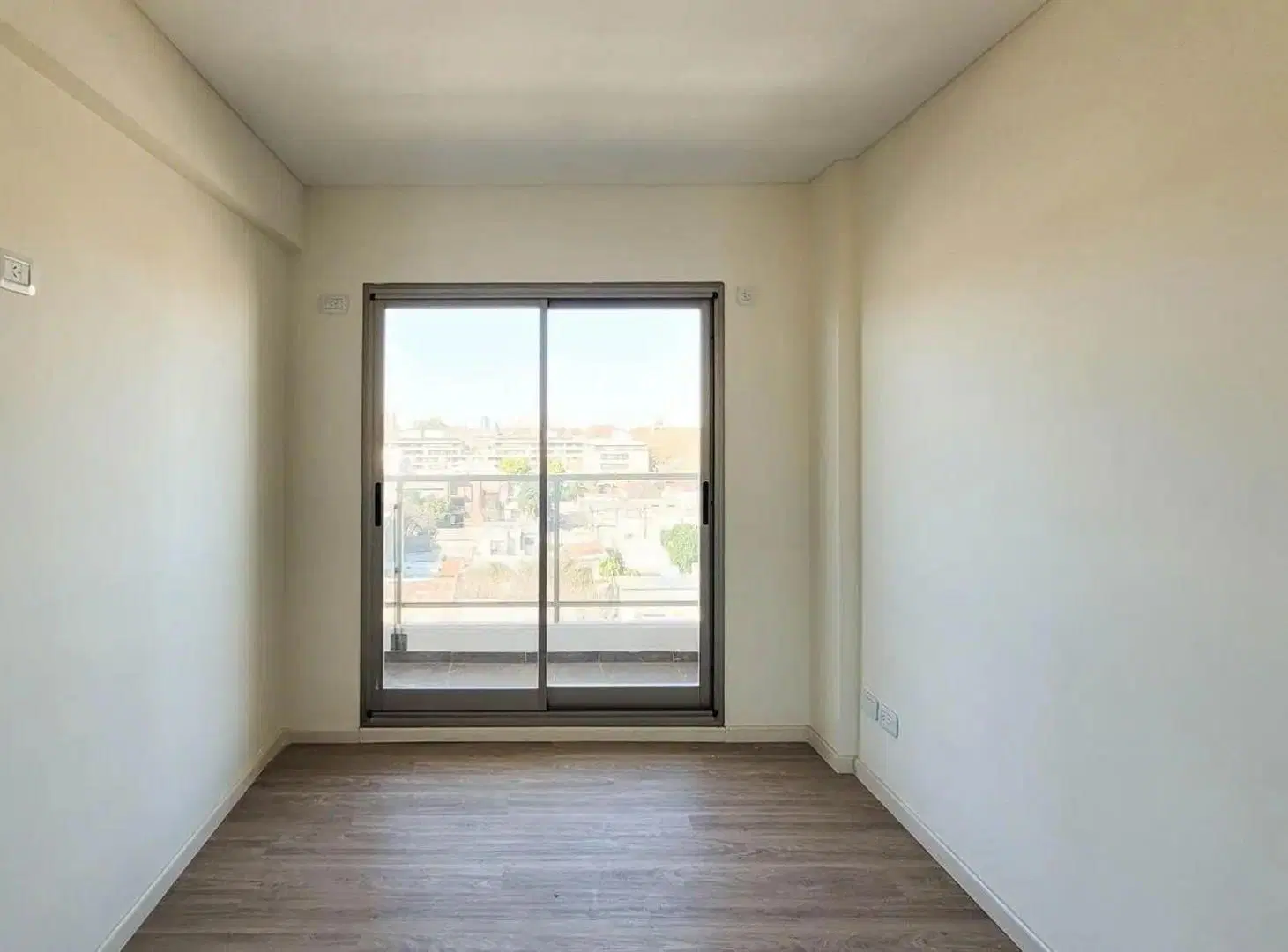 VENTA DEPARTAMENTO 1 DORMITORIO EN PUERTO NORTE 8