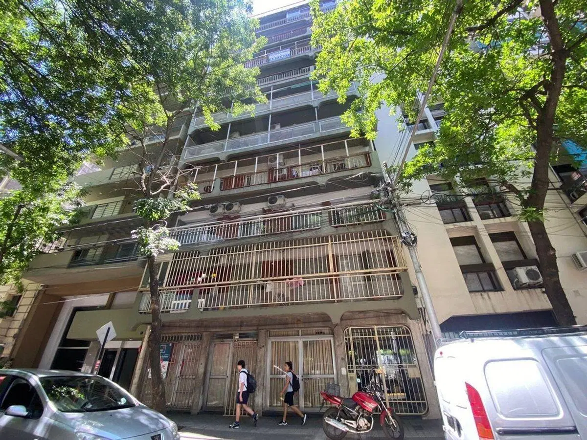 Venta departamento 4 dormitorios - Barrio Martin 8