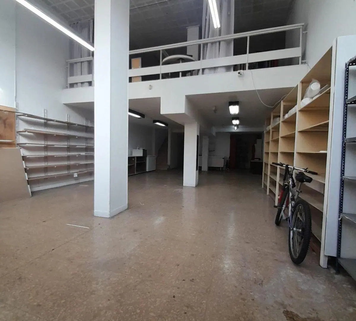 VENTA EXCDEPCIONAL LOCAL CENTRO 8