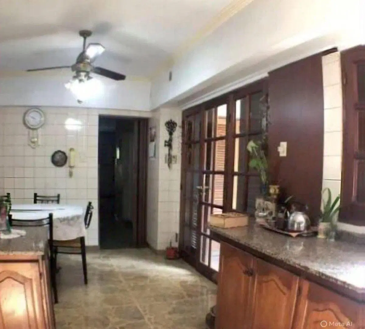 VENTA CASA SOBRE AV PELLEGRINI 5500 5