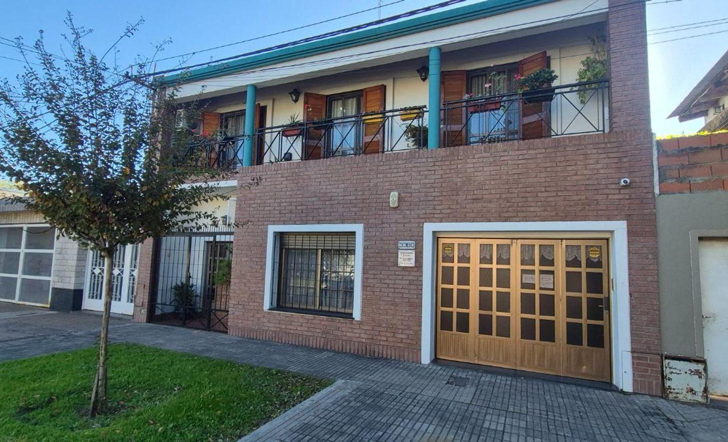 Foto de VENTA CASA EN AV. CARLOS CASADO 4 DORMITORIOS, imagen 4