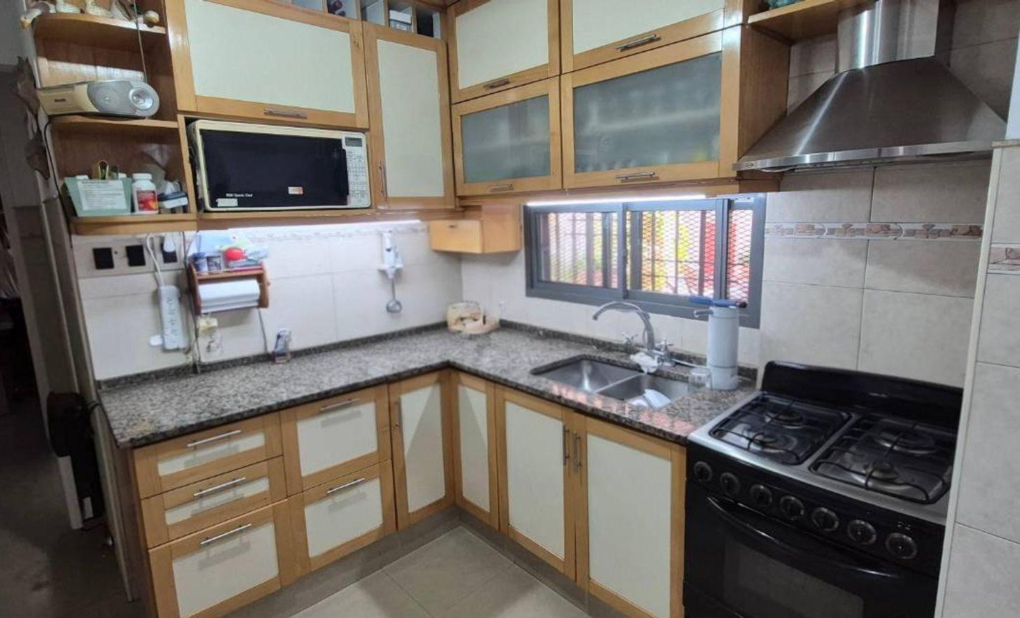 Foto de VENTA CASA EN AV. CARLOS CASADO 4 DORMITORIOS, imagen 5