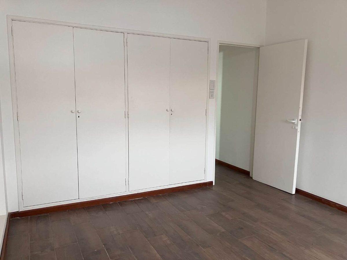 Foto de VENTA SEMIPISO 2 DORMITORIOS - CENTRO, imagen 5