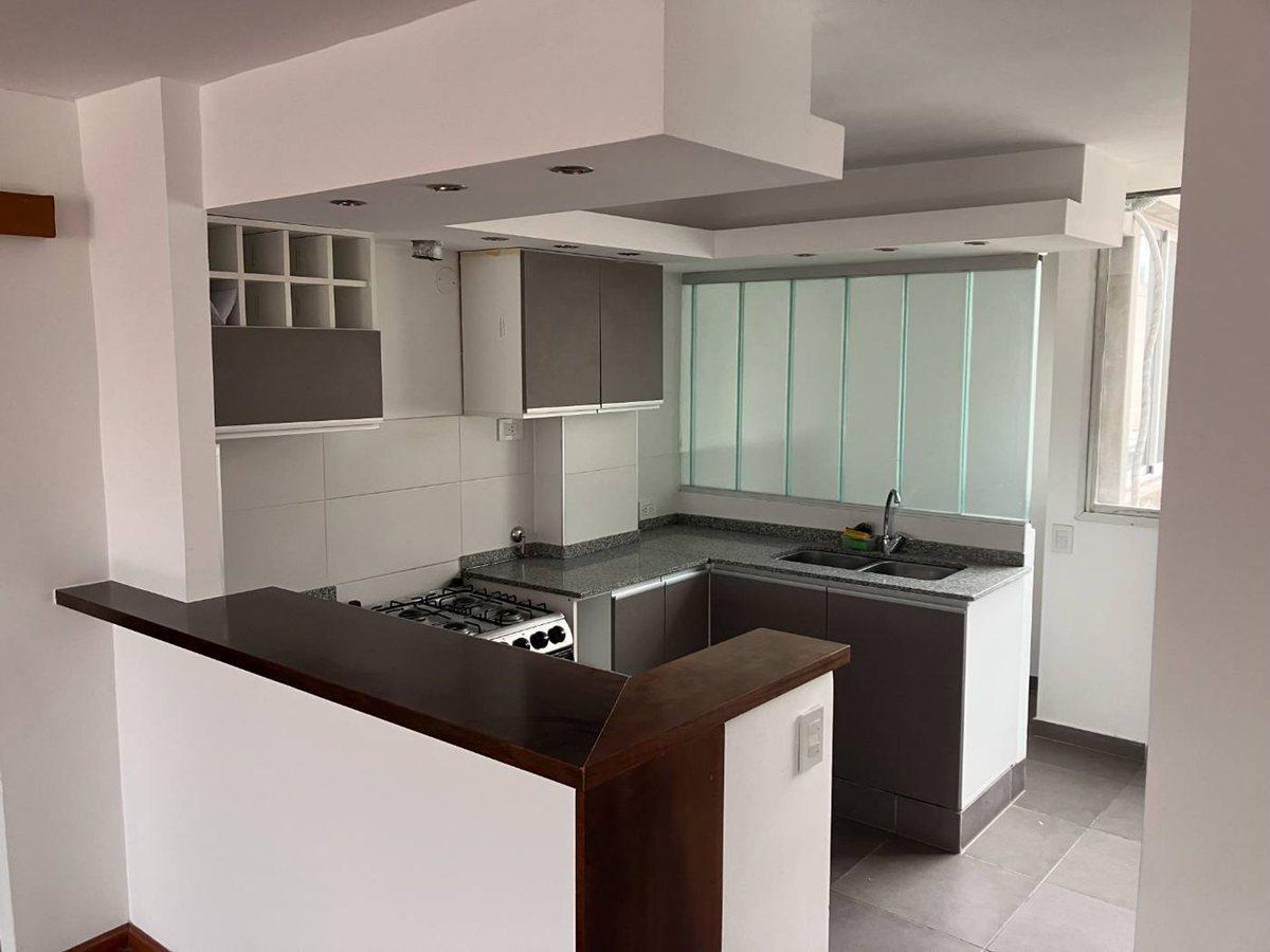 Foto de VENTA SEMIPISO 2 DORMITORIOS - CENTRO, imagen 2