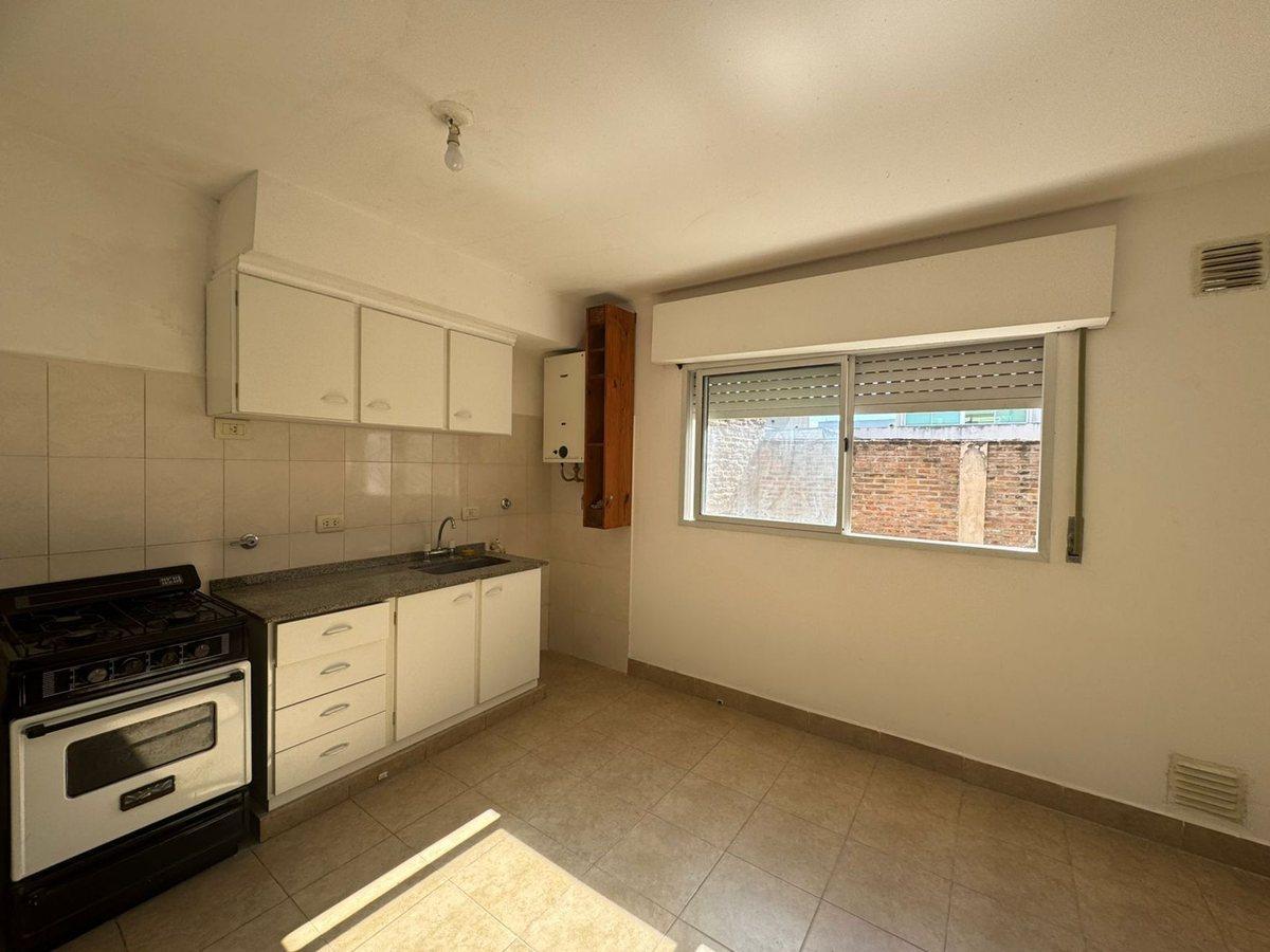 Foto de Venta monoambiente cercano a la UCA, imagen 2