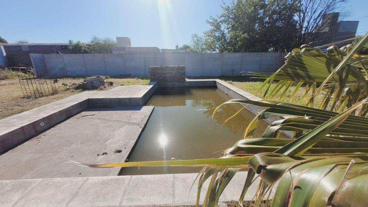 Foto de VENTA 3 LOTES 746,7m2 PILETA Y MEJORAS - ROLDAN, imagen 5