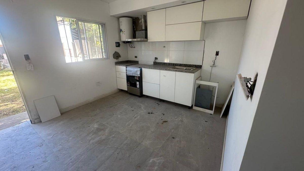 Foto de Casa de un dormitorio con terreno, imagen 2