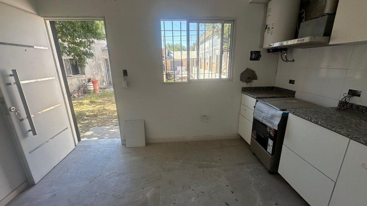 Foto de Casa de un dormitorio con terreno, imagen 4