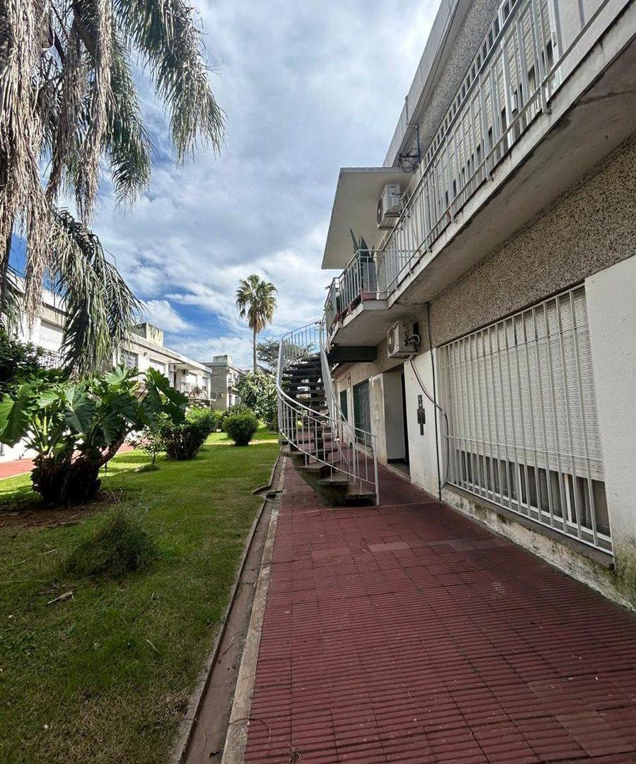 Foto de ALBERDI RIO DEPARTAMENTO TRES DORMITORIOS Y PATIO, imagen 4